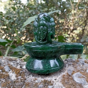 Natural Jade Aventurine Shivling/ Panchmukhi Shivling / Handmade Natural Green Jade Lord Shiva Statue Shivling/ Margaj Shivling Stone,