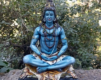 Grote 14" inch standbeeld Lord Shiva meditatie pose oevers van de rivier de Ganga, Rishikesh Heilige rivier Ganga rivier Rishikesh Himalaya Shiva standbeeld