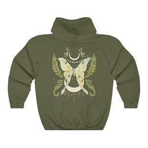 Sudadera con capucha de polilla lunar botánica / Estilo gótico lunar, estilo academia oscura Military Green