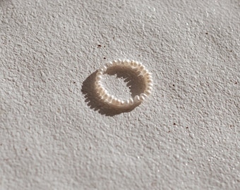 Pärlring, sötvattenspärlring, pärlring, present till henne, födelsedagspresent till flickvän, minimalistiska smycken, bohemiska smycken