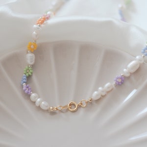 Pearl Necklace for Women Choker Necklace Colourful Necklace for Flower Girls Gift for Her image 4