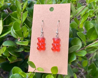 Oranjerode Gummy Bear-oorbellen | Kawaii modeaccessoire of cadeau | Hyperallergene sieraden met piercing- en clipoptie beschikbaar