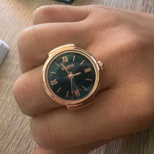 Vintage Finger Watch Ring Fashion Accessories Vintage Alloy Shell Quartz Watch Men Jewelry Women Gift