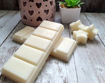 The Library highly scented soy wax melts | Vegan | Eco-Friendly | Cruelty free | Plastic free packaging | Highly fragranced | Eco soy