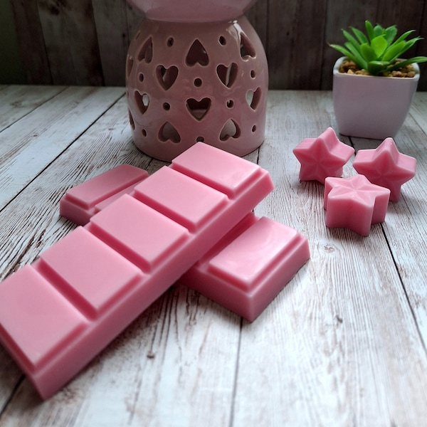 Indian Rose & Musk highly scented soy wax melts | Vegan | Eco-Friendly | Cruelty free | Plastic free packaging | Highly fragranced | Eco soy