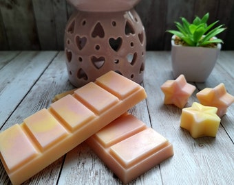 Rhubarb & Custard highly scented soy wax melts | Vegan | Eco-Friendly | Cruelty free | Plastic free packaging | Highly fragranced | Eco wax