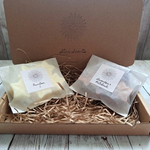 Lavender highly scented soy wax melts Botanical melts Vegan Eco-Friendly Cruelty free Plastic free packaging Highly fragranced image 6