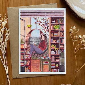 Ansichtkaart, A6-kunstprint Cosy Reading, Cosy Swing Chair van Her Cottage Illustration, Book and Cosy Vibe Lovers. Wenskaart. Verjaardagskaart.