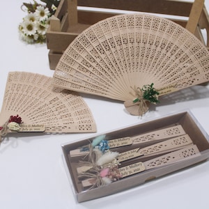 Personalisable Rustic Sandalwood Fans Summer Wedding Favors Folding Fans Bridal Shower Favors Beach Wedding Favors for Guests in Bulk US UK