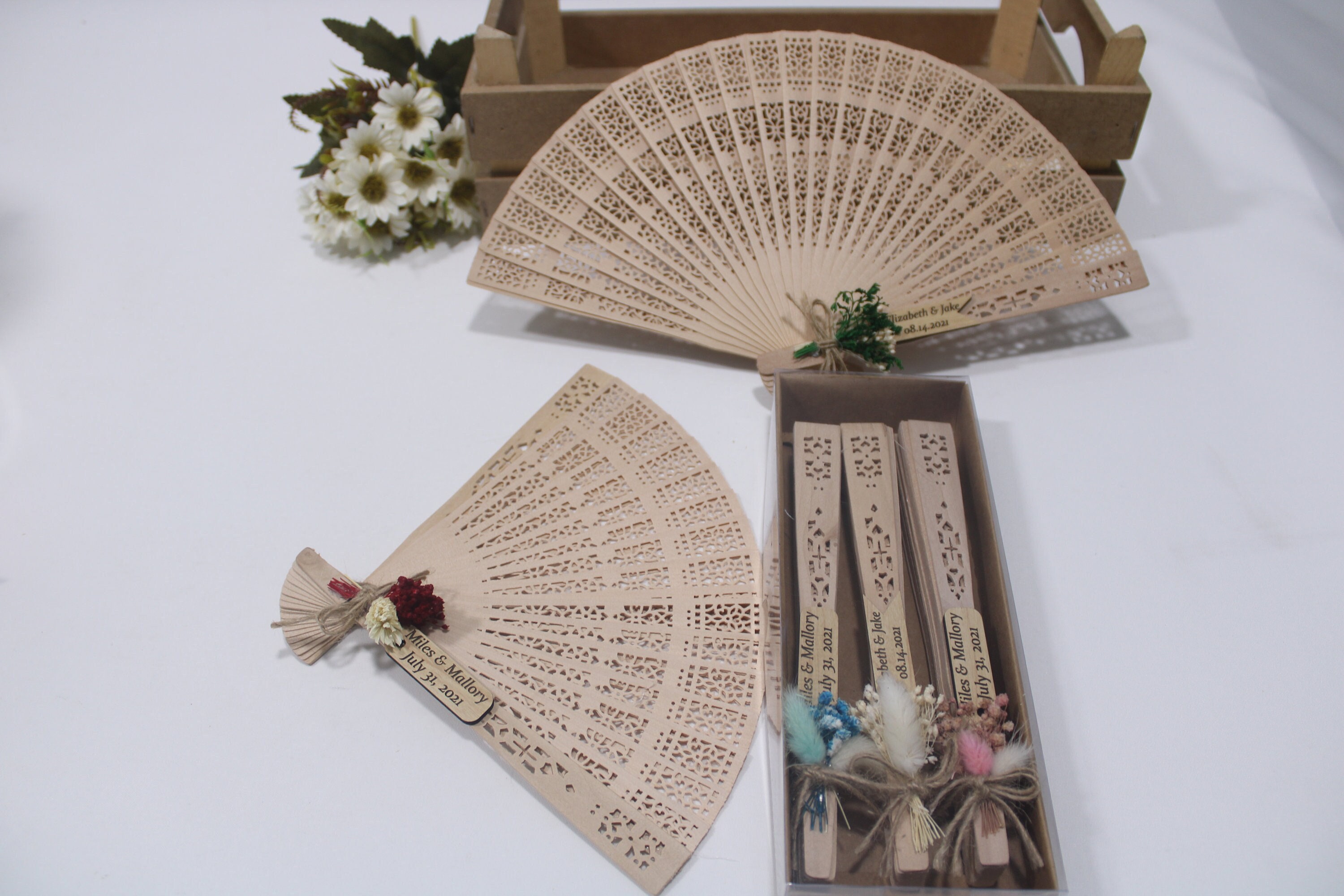 Illustrazione Vettoriale Di Spiagge Ed Estive. Esempio Estivo Tema Raffigurante Una Spiaggia E Altri Elementi Relativi Image290191063