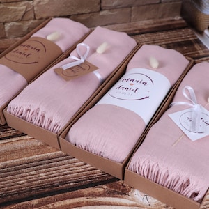 50 pcs Bulk Personalized Pashmina Shawl Scarf, Bridesmaid Shawl, Pashmina Wrap, Shawls for Wedding Favors, Bridal Shawl