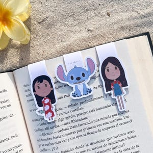 Hawaiian Girl and Alien Magnetic Bookmark