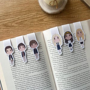 Gossip Girl Magnetic Bookmark - Blair, Serena, Dan, Chuck, Nate, Jenny Magnetic Bookmark
