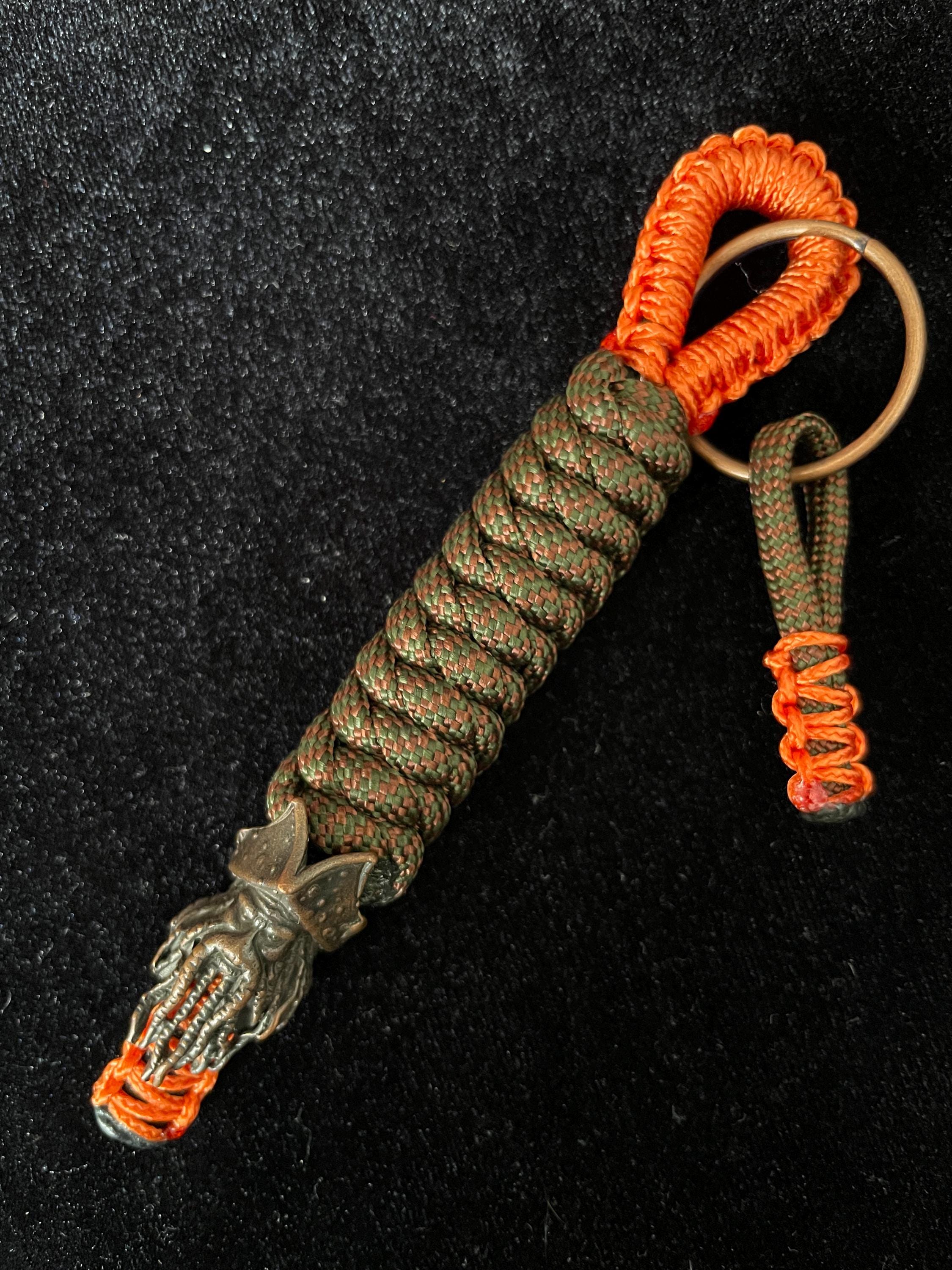 Porte-clés Paracorde Multicolore Avec Perle Laiton Tête D'Animal - Fait Main
