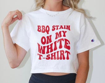 Mancha de churrasco no meu cropped branco | Camiseta com letra country dos anos 90 | Camiseta estampada engraçada para mulheres | Cropped estilo show country