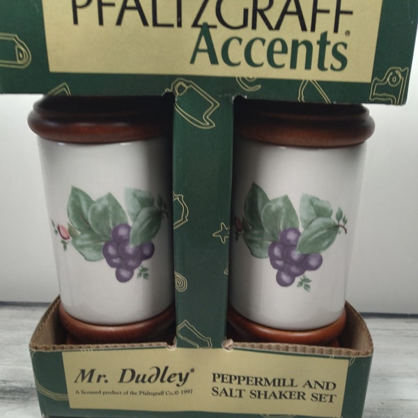 VTG PFALTZGRAFF Accents Mr. Dudley Peppermill & Salt Shaker Set BNIB Grapes Roses Double Sided