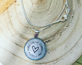 Personalized bracelets and necklaces