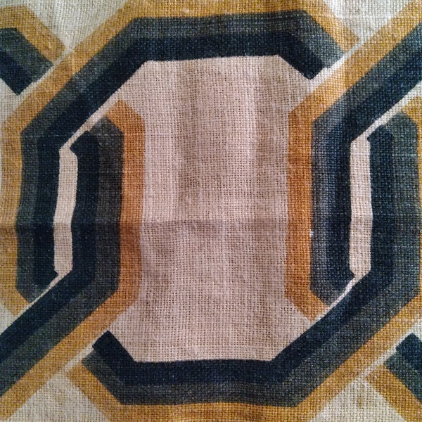 1970s Irish Tea Towel, Linen Cloth, Serving Tray Cloth, Tea Time Cloth, Handmade, Geomtric Design