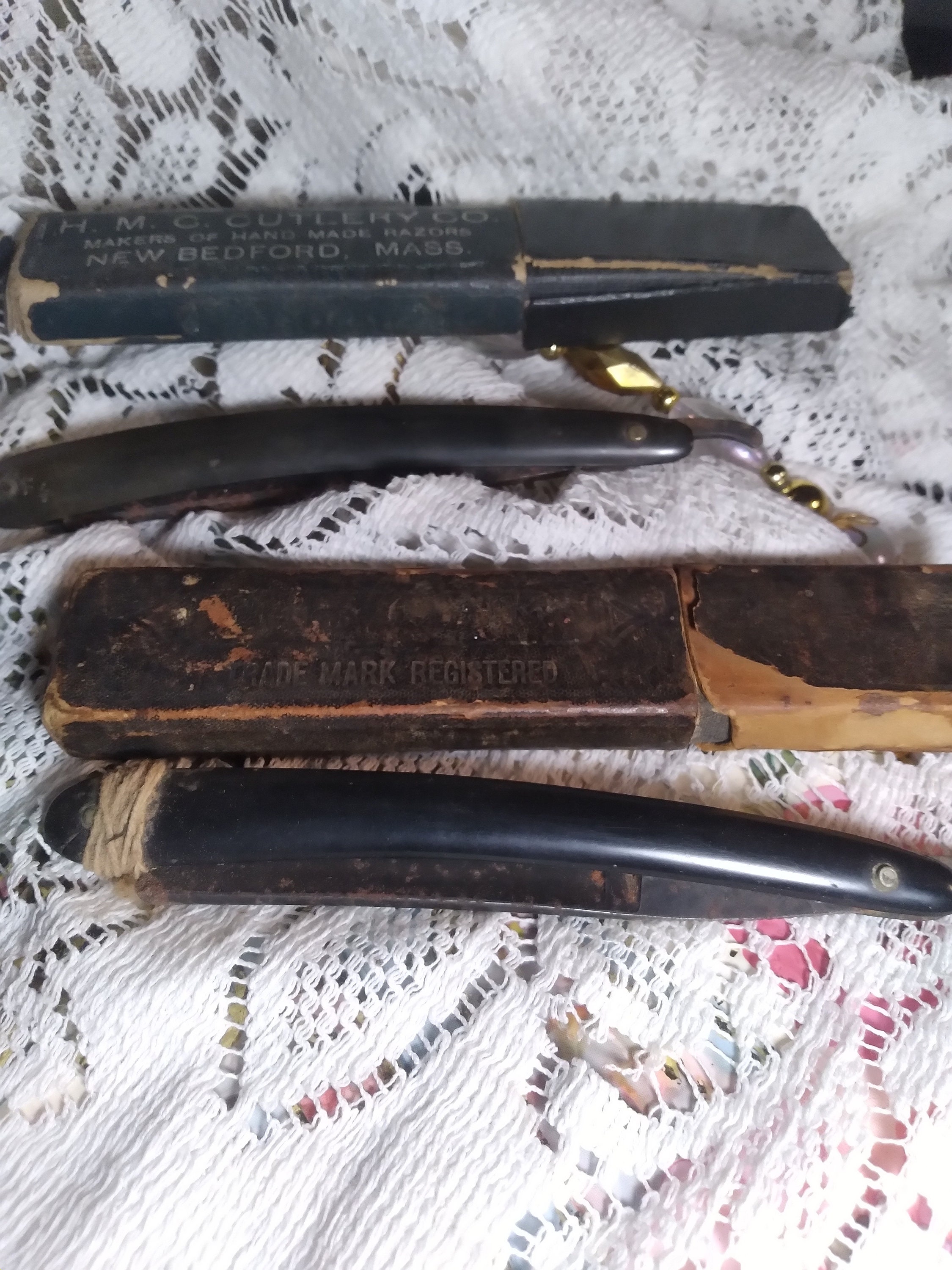20th Century Straight Razor Collection, Set of 4 With Original Cases