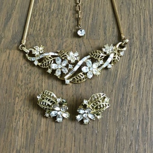 Vintage Coro Demi Parure Jewelry Necklace Clip on Earrings Set Flower Leaf Rhinestone