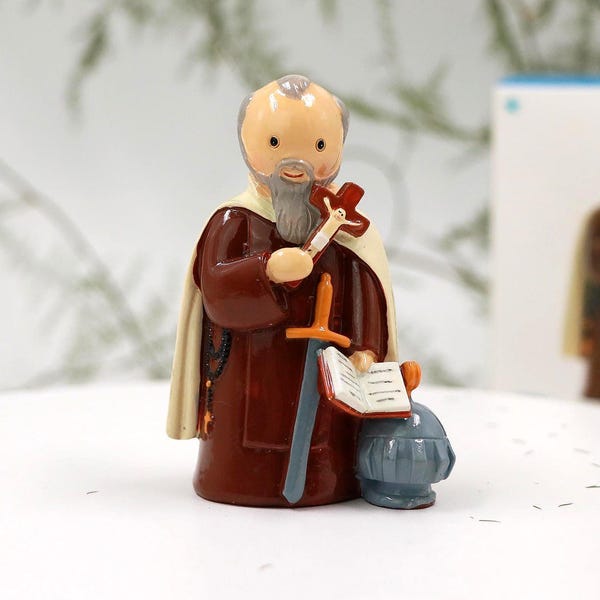Saint Nuno Collectible Figurine, Saint Nuno of Santa Maria, Hand Painted, Spiritual Decor, Catholic Statue, Portuguese Saint Gift, LDW
