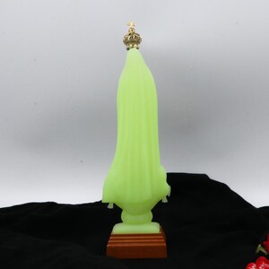 Luminous Our Lady of Fatima 28cm, Glows in the dark Statue Religious, Fluorescent Statue, Luminous hand-painted eyes, Movable crown