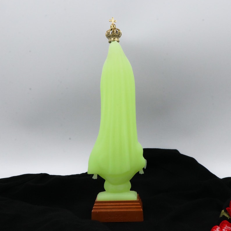 Luminous Our Lady of Fatima 28cm, Glows in the dark Statue Religious, Fluorescent Statue, Luminous hand-painted eyes, Movable crown