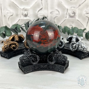 Detailed Ram&#39;s Head Trio Sphere or Orb Holders
