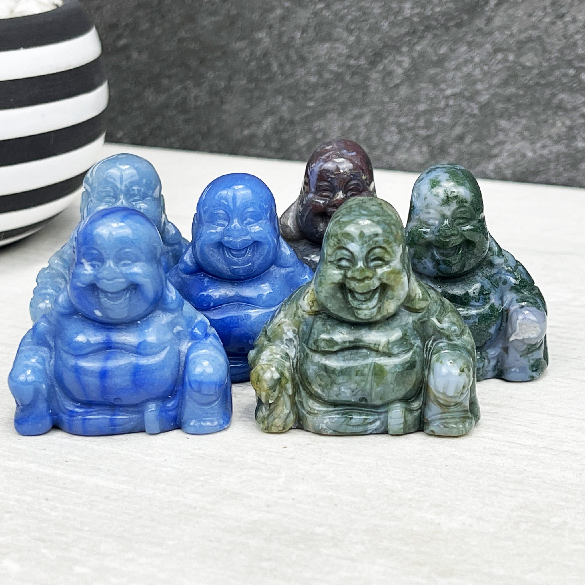 石像手彫り 磨かれた微笑みの仏像の石彫 - Etsy 日本