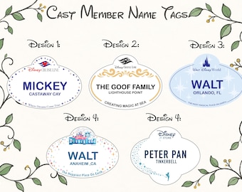 Könnte beinhalten: Fünf ovale Namensschilder mit der Aufschrift Cast Member Name Tags. Design 1 zeigt Mickey und Castaway Cay. Design 2 zeigt The Goof Family und Lighthouse Point. Design 3 zeigt Walt und Orlando, FL. Design 4 zeigt Walt, Anaheim, CA und Peter Pan, Tinkerbell.