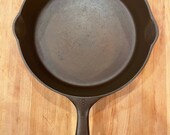 Vintage Unmarked Wagner 8 Skillet - Restored