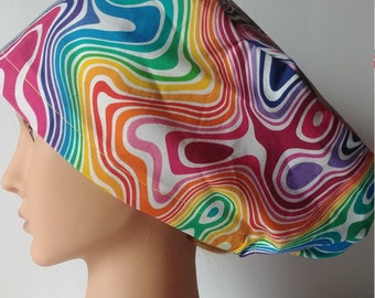 Euro Scrub Cap, Chirurgische Hoed, OR Hoed, Rainbow Scrub Cap
