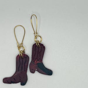 Kastanienbraune Cowgirl-Stiefel-Ohrringe - Rustikaler westlicher Schmuck - Rodeo Accessoire Geschenk