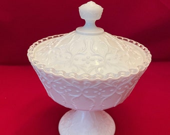 Vintage Fenton Silver Crest Spanish Lace Covered Compote