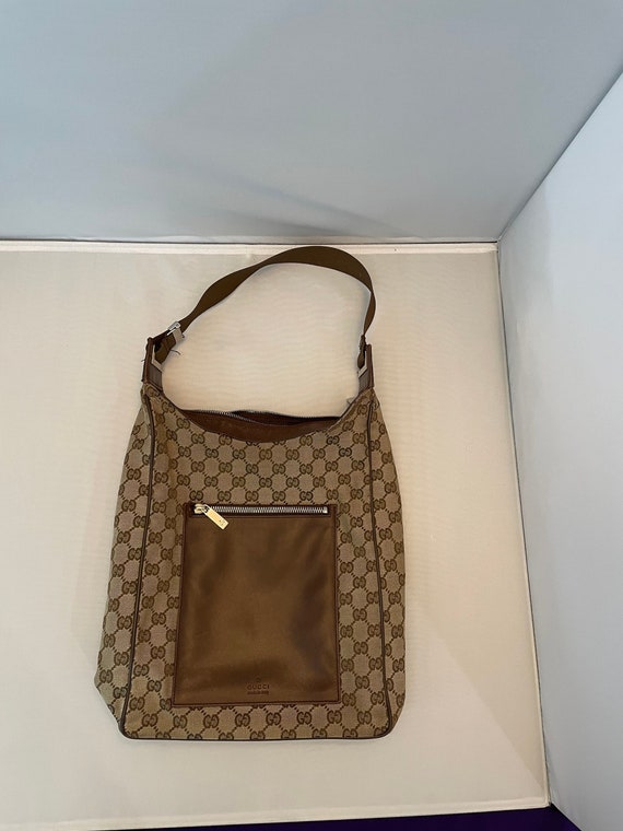 Gucci "Medusa Tote"
