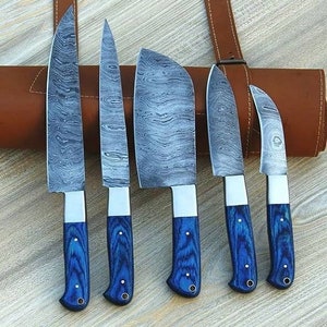 Personalizzato fatto a mano Damasco acciaio Bellissimo chef set con kit di rotoli di pelle Miglior regalo per chef / regalo per marito / regalo per Foyfriend