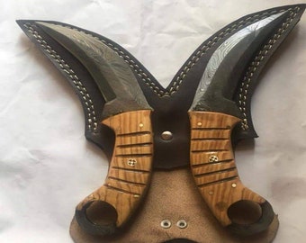 coppia di coltelli karambit in acciaio damasco personalizzati fatti a mano con fodero in pelle, regalo per lei, regalo per lui, regalo di nozze, regalo di Natale