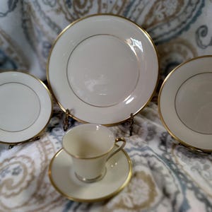 ヴィンテージ　lenox 新品　Eternal エターナル　プレート4枚　銀 ヴィンテージ lenox 新品 Eternal エターナル プレート4枚 銀