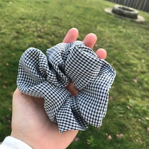 Black & White Checkered Scrunchie