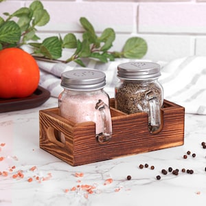 Vintage Farmhouse Mason Jar Salt Pepper Shaker Set Rustic Condiment Caddy Holder Vintage Farmhouse Mason Jar Salt Pepper Shaker Set Rustic Condiment Caddy Holder