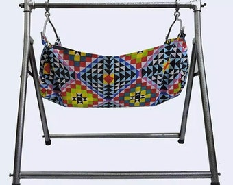 cloth cradle stand