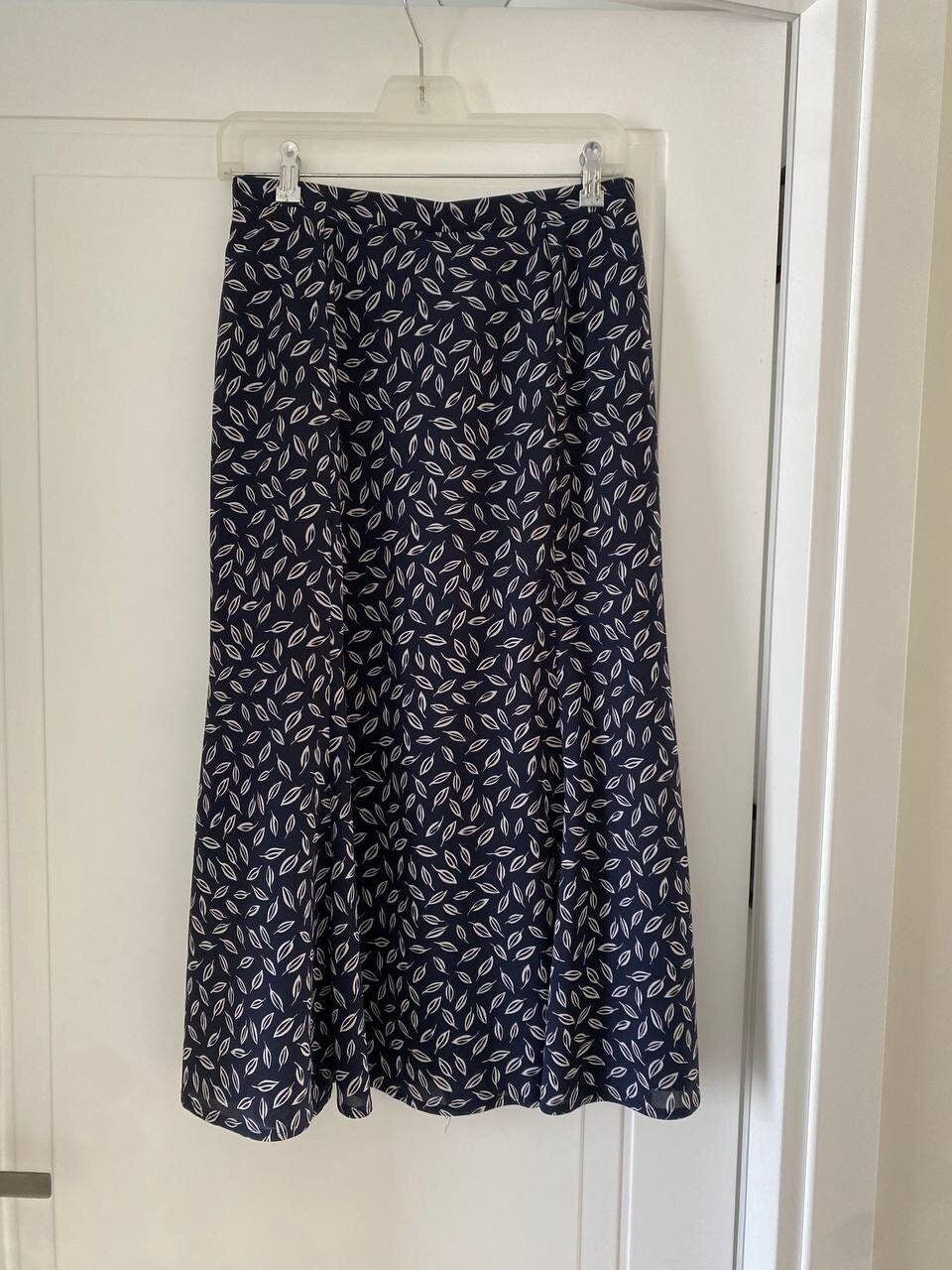 Vintage Eastex maxi skirt navy blue M size for women, 90s maxi skirt dark blue with leaves print, Retro 1990s womans maxi skirt
