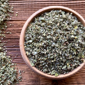 16 Smokable Herbs + Guide on How to Make Your Own Herbal Blends