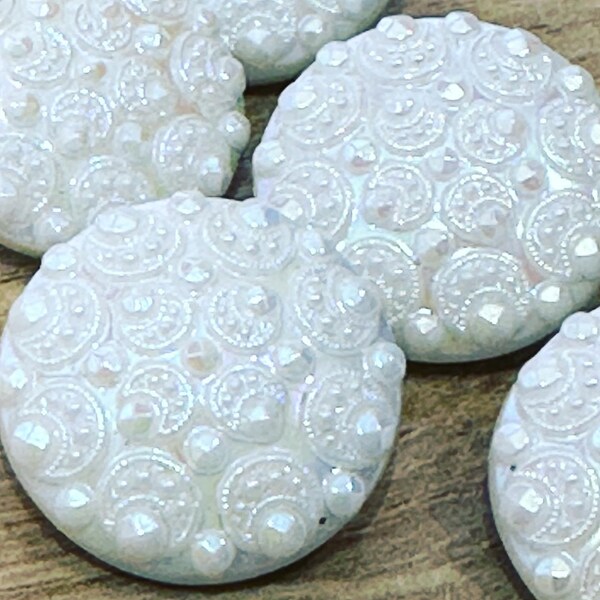 Beautiful set of 5 mint condition matching vintage white milk glass textured iridescent pearly buttons. Very lovely find.
