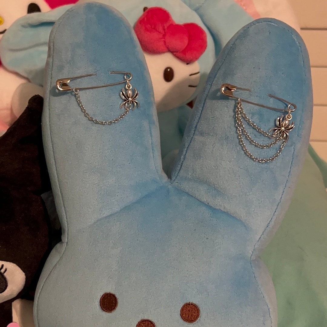 Spiderpunk Safety Pin Brooch Safety Pin Charm Safety Pin Etsy