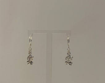 ★BLACK PURPLE★送料込★韓国★人気★Signity symbol earrings Prince Love Symbol Earrings the Artist Heart Shaped Purple
