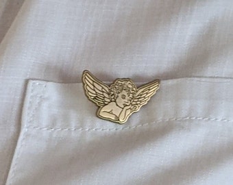 Angel Lapel Pin - Elegant Golden Winged Cherub - Heavenly Protectors of Humans and Animals journey through Life and the Afterlife