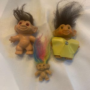 Troll Dolls- Set of 3 Collectible Figurines Dolls Miniatures 1980&#39;s-1990&#39;s Toys Rainbow Hair Mini Troll Doll Collection of Troll Dolls