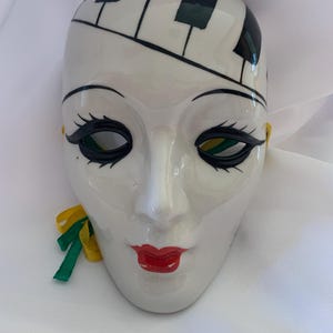 Mardi Gras Mask Decor - Musical Notes Black And White Keyboard Porcelain Ceramic Hanging Wall Art New Orleans Inspired Room Decor