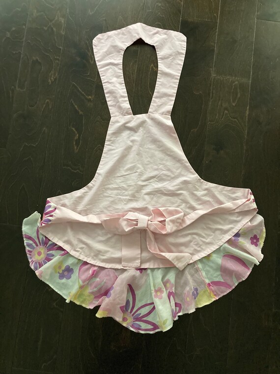 Pink Floral Kitchen Apron - Vintage 2000's Y2K Millennial Pink Floral Frilly Kitchen Cooking Chef Cook Baking Baker Handmade Apron View 5